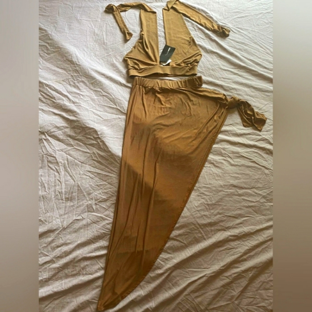 Egyptian queen cutout two piece set (chocolate)